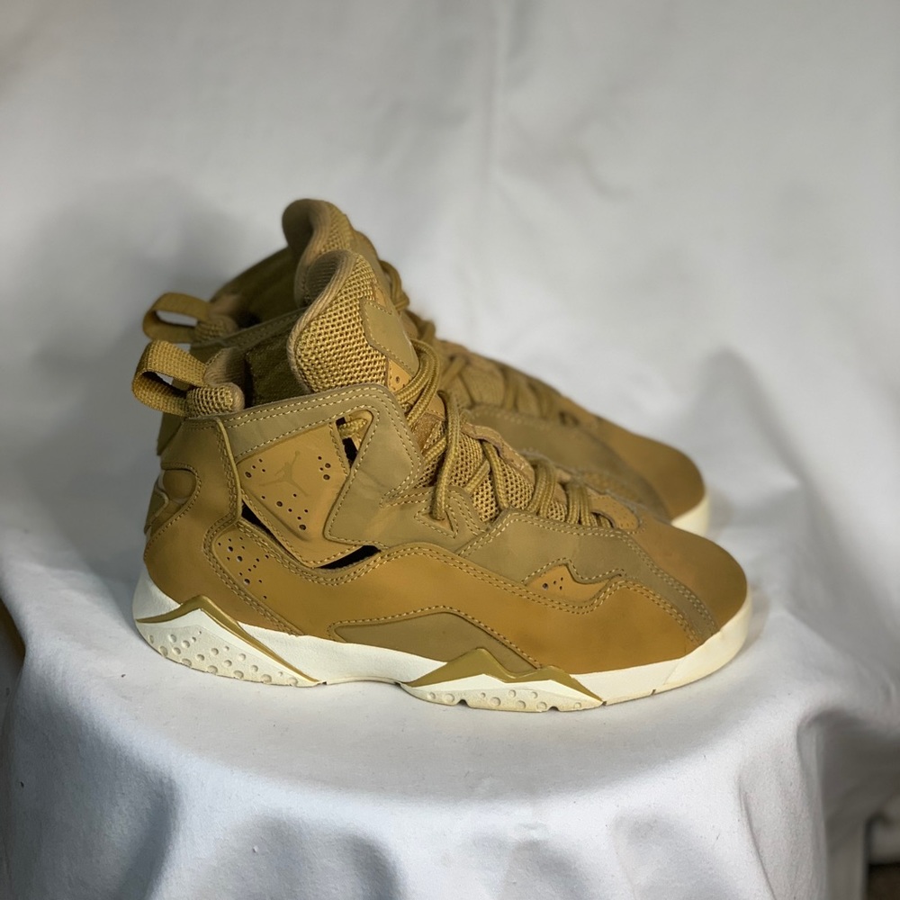 JORDAN TRUE FLIGHT PS 'WHEAT' Size 1Y